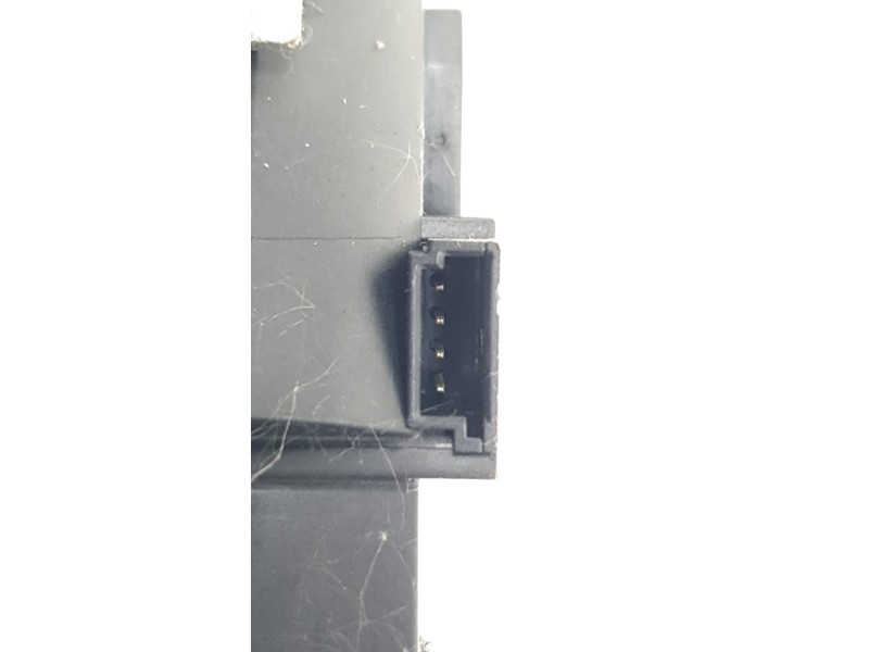 Recambio de cerradura maletero / porton para mercedes-benz clase gla (x156) gla 200 cdi / d (156.908) referencia OEM IAM A204740