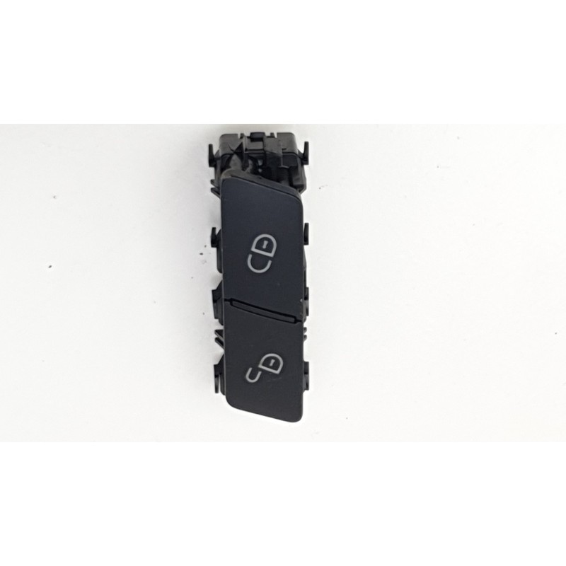 Recambio de interruptor para mercedes-benz clase gla (x156) gla 200 cdi / d (156.908) referencia OEM IAM A2049058402  