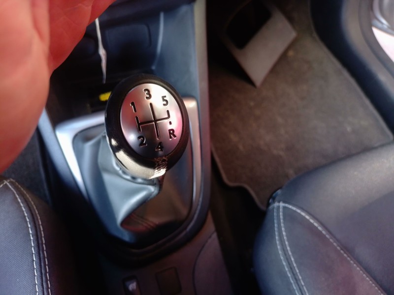 Recambio de pomo palanca cambio para renault clio iv (bh_) 0.9 tce 90 referencia OEM IAM   
