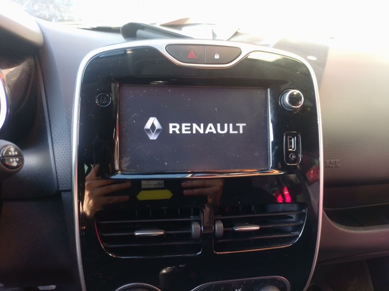 Recambio de sistema navegacion gps para renault clio iv (bh_) 0.9 tce 90 referencia OEM IAM   