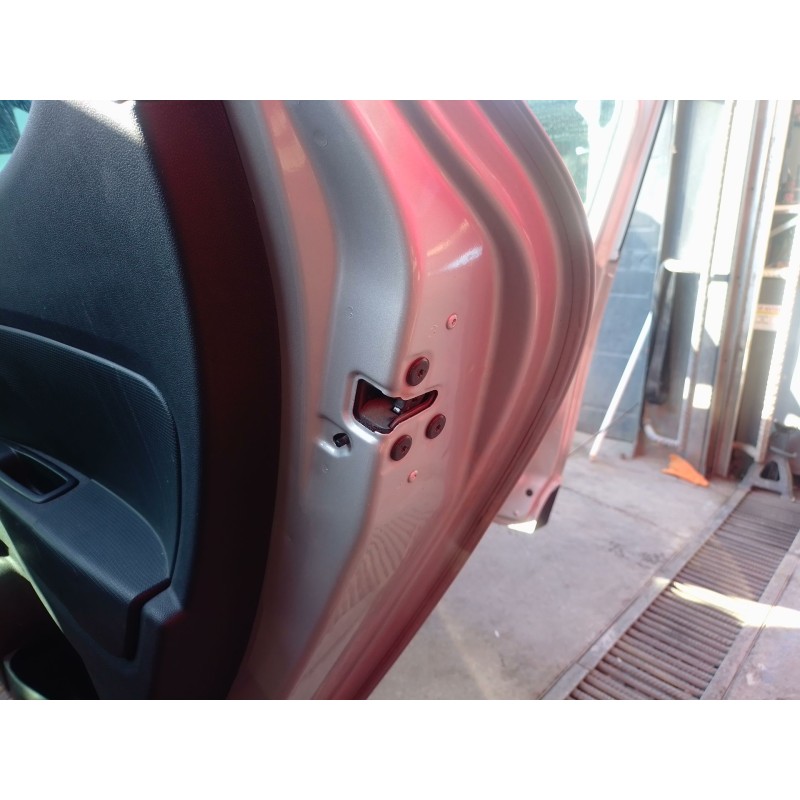 Recambio de cerradura puerta trasera derecha para renault clio iv (bh_) 0.9 tce 90 referencia OEM IAM   