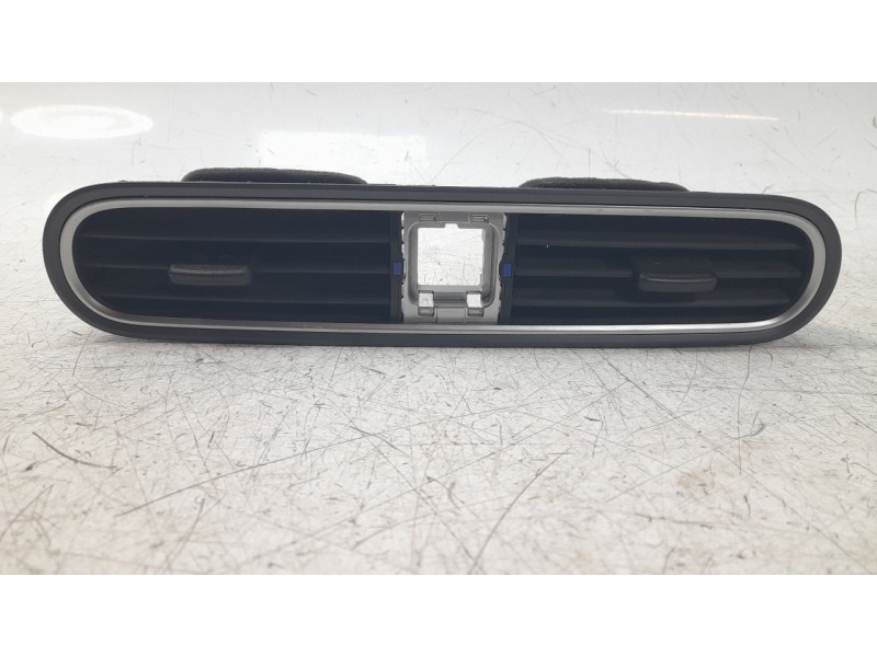 Recambio de rejilla aireadora para hyundai kona 1.0 tgdi cat referencia OEM IAM 97410J9000  