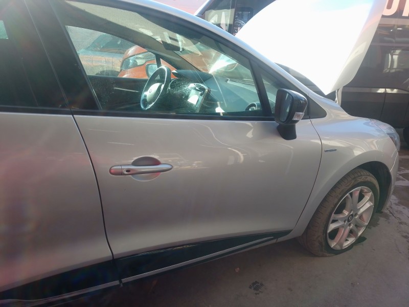 Recambio de puerta delantera derecha para renault clio iv (bh_) 0.9 tce 90 referencia OEM IAM   