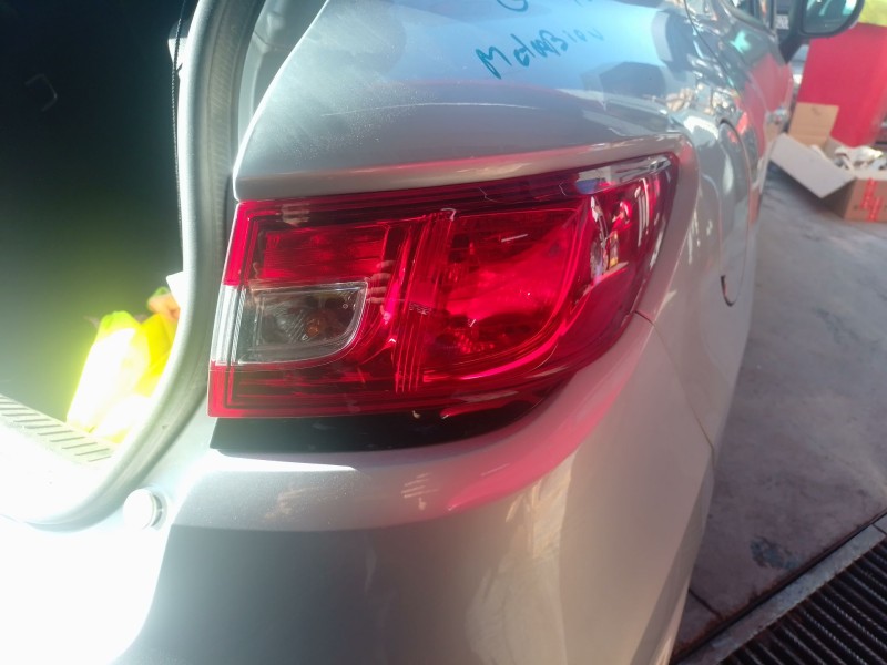 Recambio de piloto trasero derecho para renault clio iv (bh_) 0.9 tce 90 referencia OEM IAM   