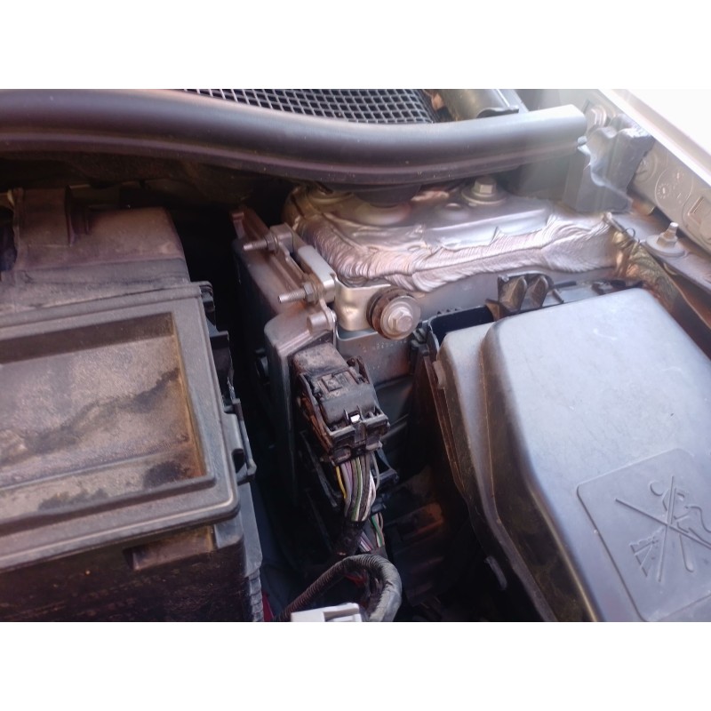 Recambio de centralita motor uce para renault clio iv (bh_) 0.9 tce 90 referencia OEM IAM   