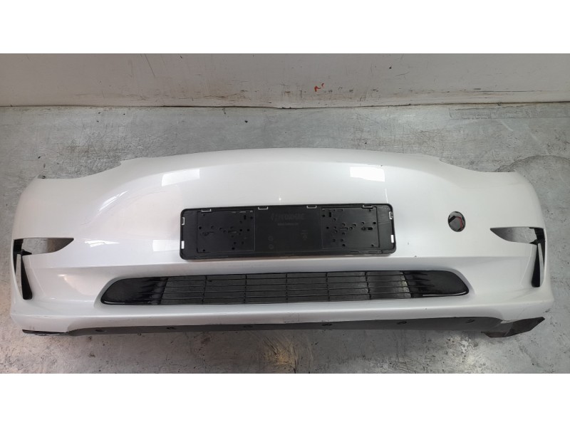 Recambio de paragolpes delantero para tesla model 3 ev referencia OEM IAM 1519965SCC  