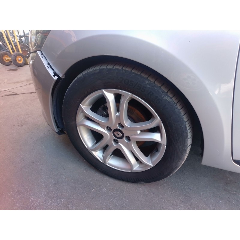 Recambio de paso rueda delantero izquierdo para renault clio iv (bh_) 0.9 tce 90 referencia OEM IAM   