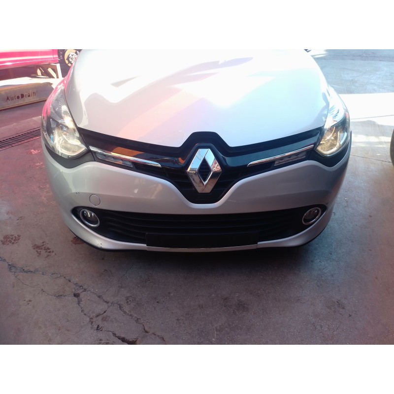 Recambio de refuerzo paragolpes delantero para renault clio iv (bh_) 0.9 tce 90 referencia OEM IAM   