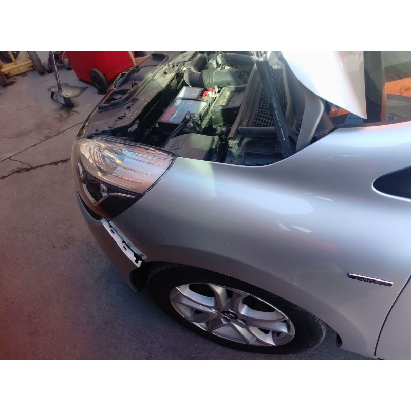 Recambio de amortiguador delantero izquierdo para renault clio iv (bh_) 0.9 tce 90 referencia OEM IAM   