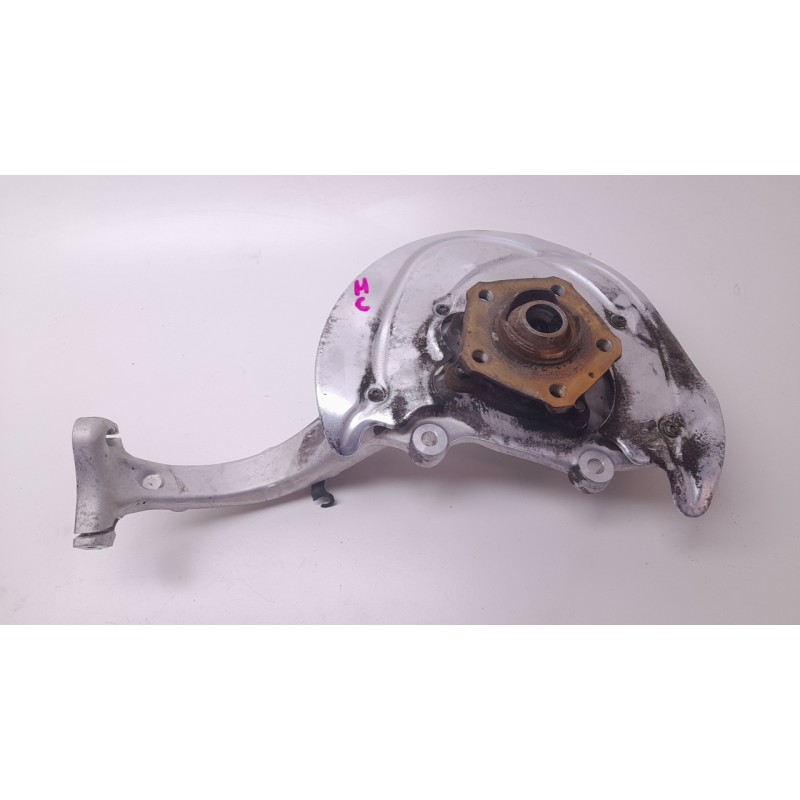 Recambio de mangueta delantera izquierda para audi a4 b9 avant (8w5, 8wd) 2.0 tdi referencia OEM IAM 8W0407253F  