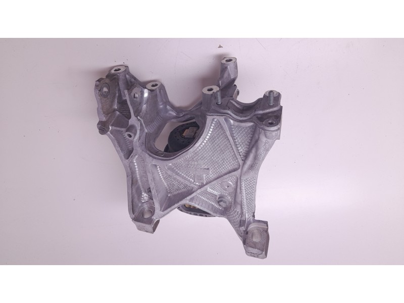 Recambio de soporte motor izquierdo para audi a4 b9 avant (8w5, 8wd) 2.0 tdi referencia OEM IAM 8W0399295E  