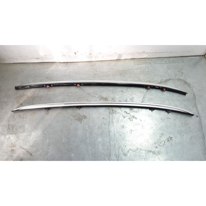 Recambio de barras techo para mercedes-benz clase gla (x156) gla 200 cdi / d (156.908) referencia OEM IAM 1568900393  