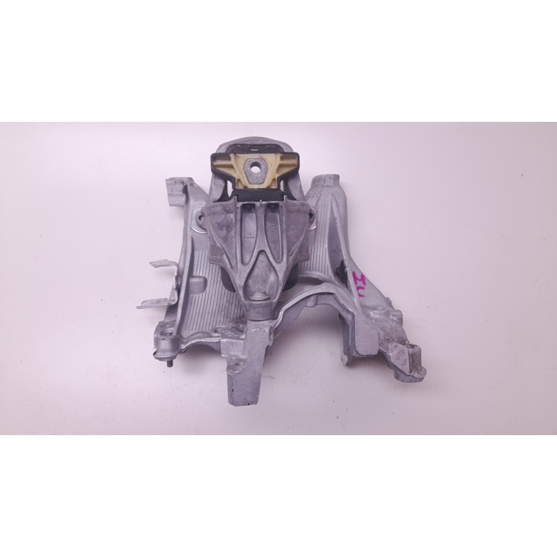 Recambio de soporte motor derecho para audi a4 b9 avant (8w5, 8wd) 2.0 tdi referencia OEM IAM 8W0399296E  