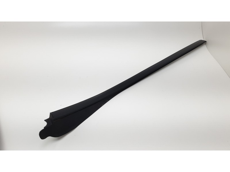 Recambio de moldura para mercedes-benz clase gla (x156) gla 200 cdi / d (156.908) referencia OEM IAM A1566900282  