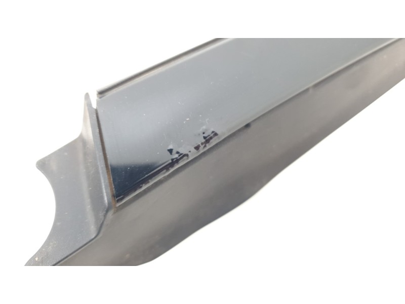 Recambio de moldura para mercedes-benz clase gla (x156) gla 200 cdi / d (156.908) referencia OEM IAM A1566900282  