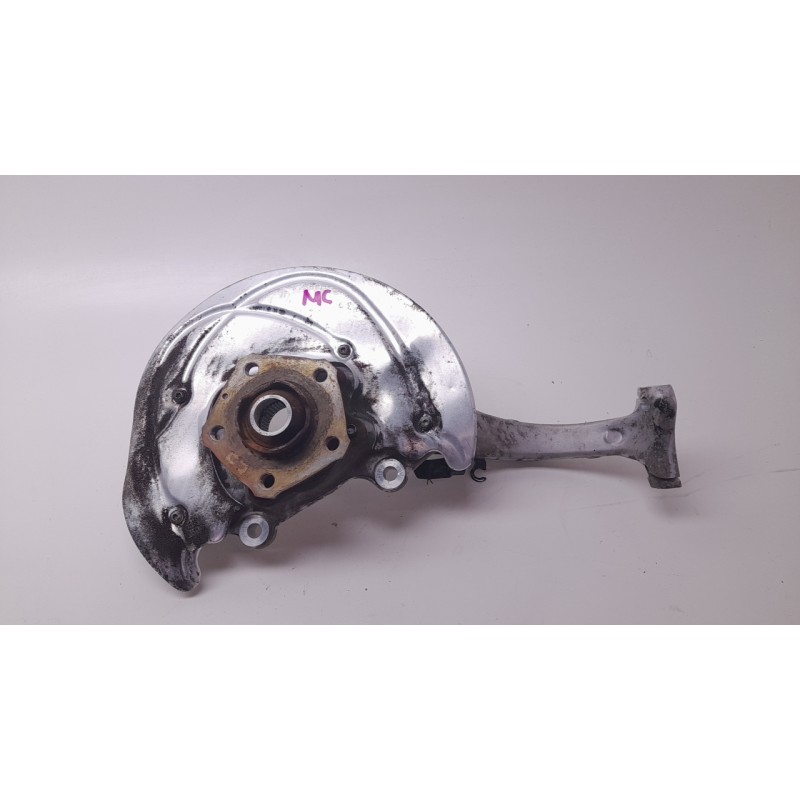 Recambio de mangueta delantera derecha para audi a4 b9 avant (8w5, 8wd) 2.0 tdi referencia OEM IAM 8W0407254F  