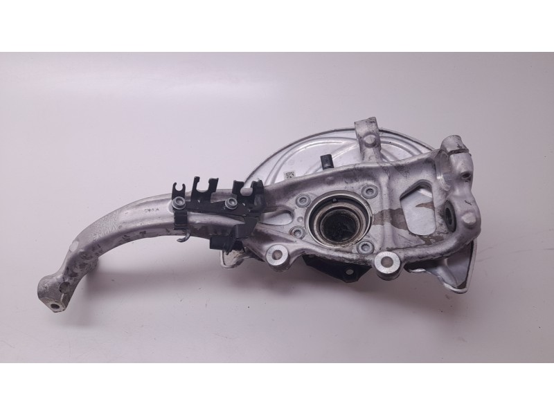 Recambio de mangueta delantera derecha para audi a4 b9 avant (8w5, 8wd) 2.0 tdi referencia OEM IAM 8W0407254F  