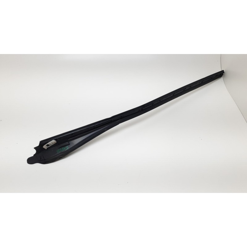 Recambio de moldura para mercedes-benz clase gla (x156) gla 200 cdi / d (156.908) referencia OEM IAM A15669001  