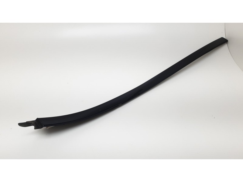 Recambio de moldura para mercedes-benz clase gla (x156) gla 200 cdi / d (156.908) referencia OEM IAM A15669001  