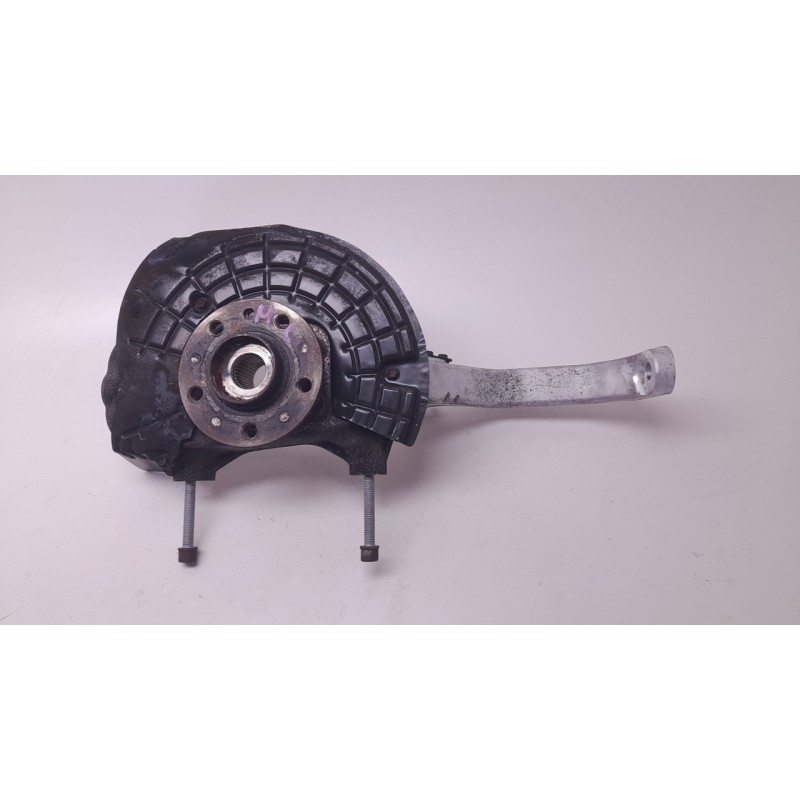Recambio de mangueta delantera derecha para maserati ghibli iii (m157) 3.0 s q4 referencia OEM IAM 670004762  