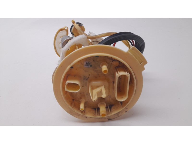 Recambio de bomba combustible para audi a4 b9 avant (8w5, 8wd) 2.0 tdi referencia OEM IAM 8W0919088K A2C853913000 