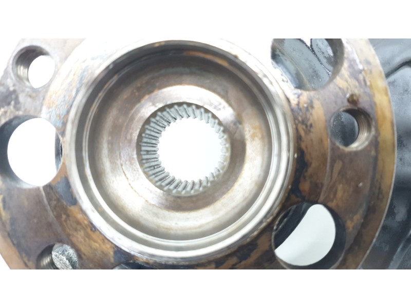 Recambio de mangueta delantera izquierda para mercedes-benz clase gla (x156) gla 200 cdi / d (156.908) referencia OEM IAM 246332