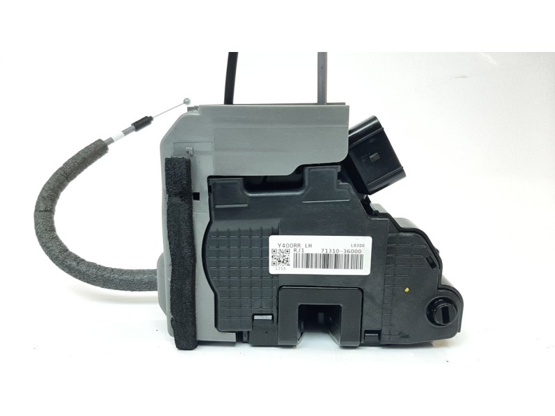Recambio de cerradura puerta trasera izquierda para ssangyong rexton limited 4x4 referencia OEM IAM 7131036000  