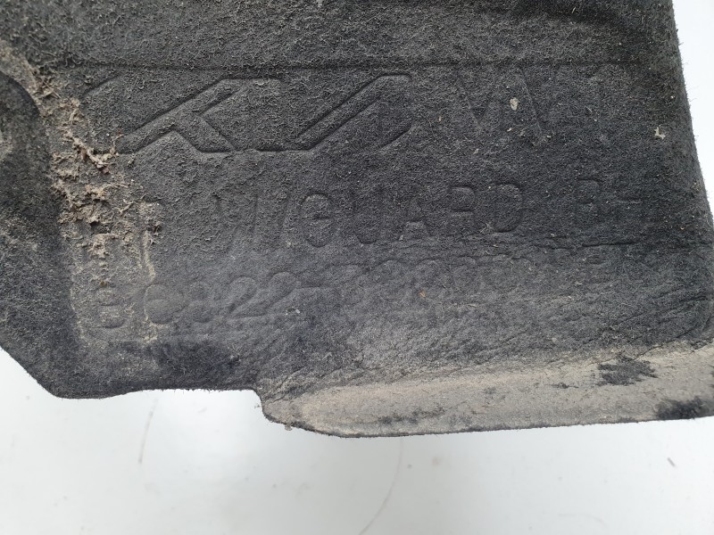 Recambio de paso rueda trasero derecho para kia ev9 100 gt-line awd referencia OEM IAM 86822DO000  