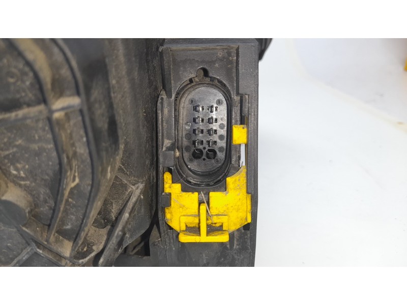 Recambio de faro derecho para porsche 911 descapotable (996) 3.4 carrera 4 referencia OEM IAM 99663106410  