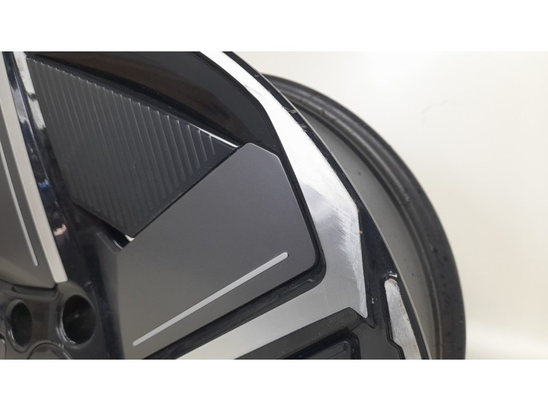Recambio de llanta para jaecoo 7 phev 2025 referencia OEM IAM 203000915AA  