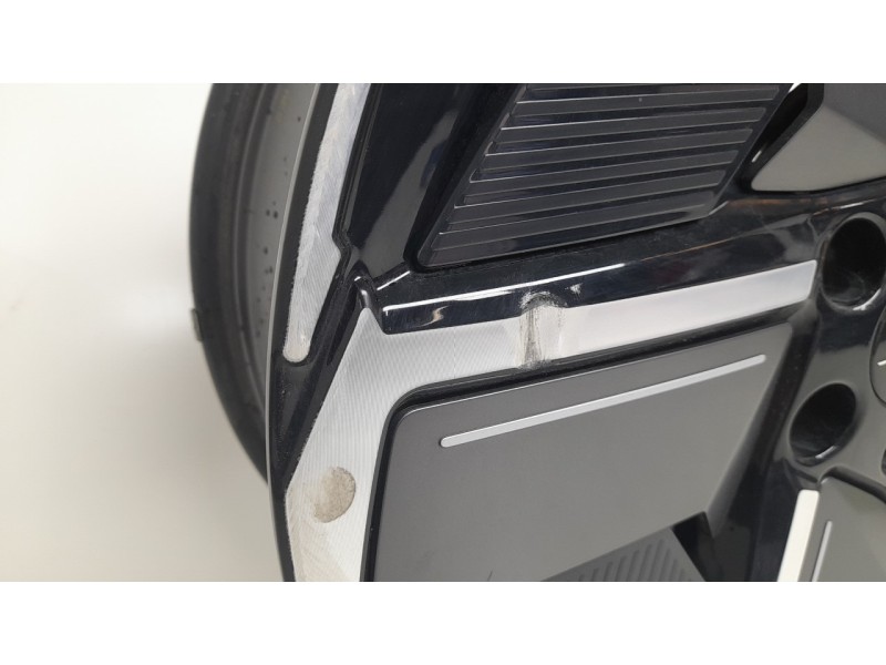 Recambio de llanta para jaecoo 7 phev 2025 referencia OEM IAM 203000915AA  
