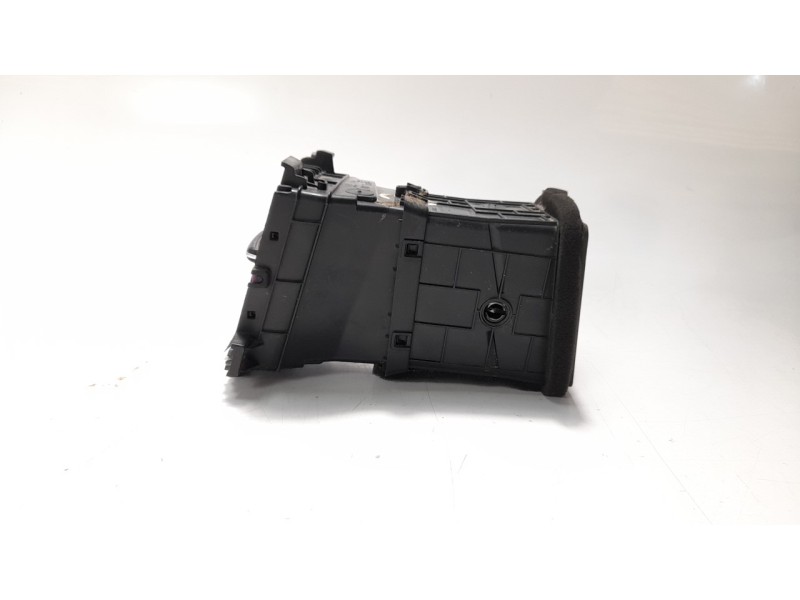 Recambio de rejilla aireadora para kia ceed 1.0 tgdi cat referencia OEM IAM 97480J7000  