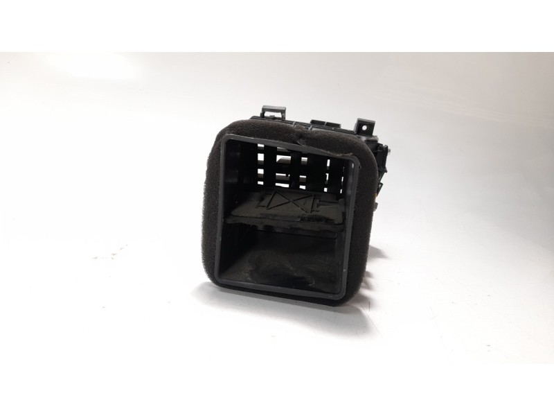 Recambio de rejilla aireadora para kia ceed 1.0 tgdi cat referencia OEM IAM 97480J7000  