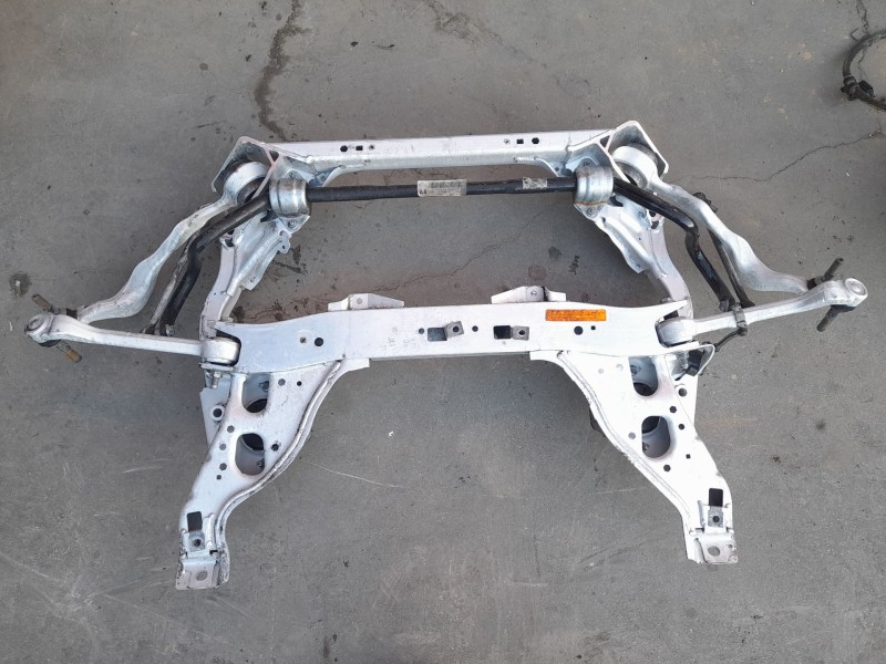 Recambio de puente delantero para bmw 3 (e90) 320 d referencia OEM IAM 31116785639  
