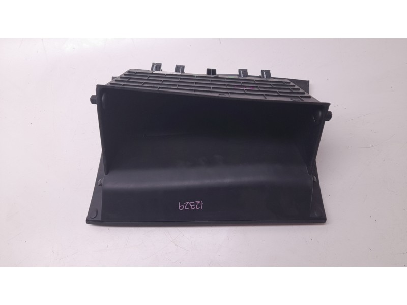 Recambio de guantera para mg zs suv (azs1) 1.5 vti referencia OEM IAM 10969371  