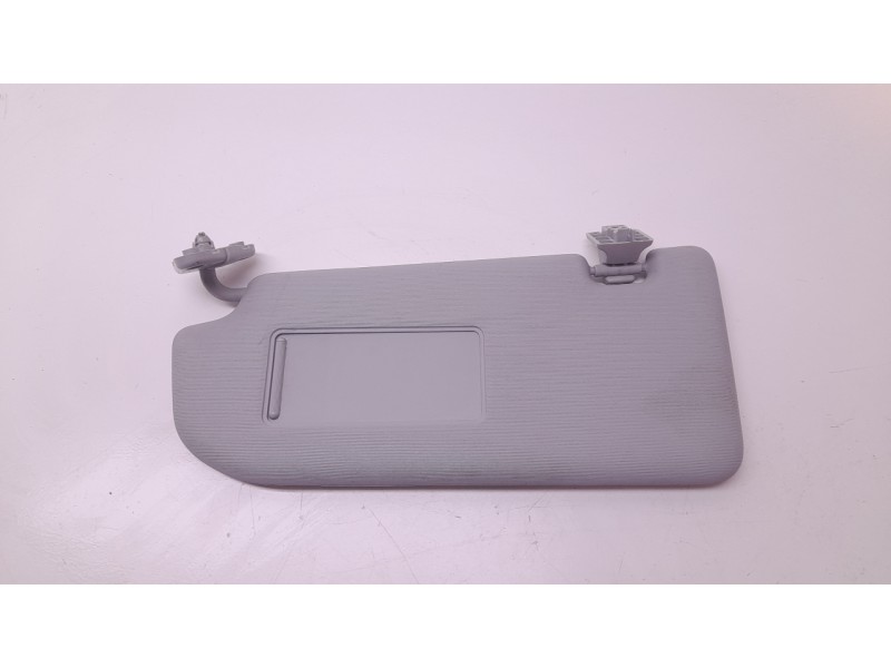 Recambio de parasol izquierdo para mg zs suv (azs1) 1.5 vti referencia OEM IAM 10524501  
