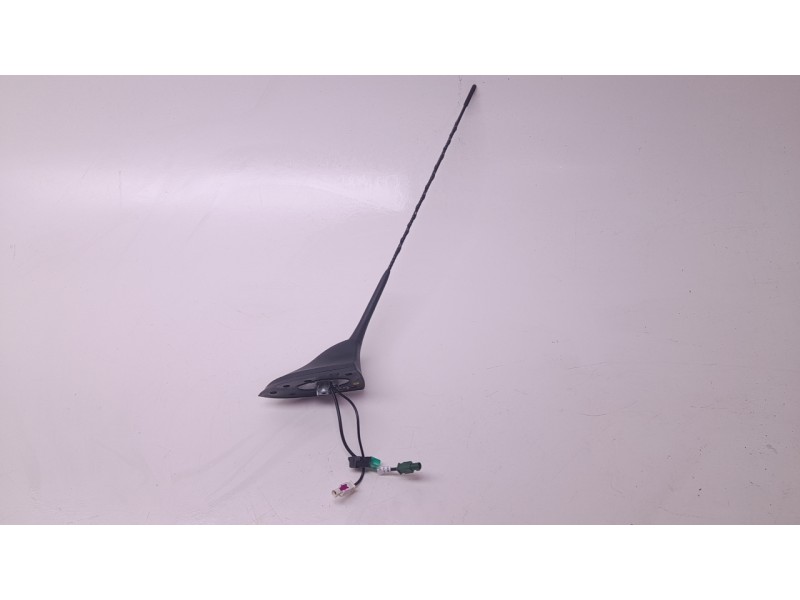 Recambio de antena para mg zs suv (azs1) 1.5 vti referencia OEM IAM 10348948  
