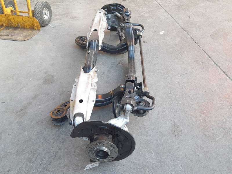 Recambio de puente trasero para mercedes-benz clase gla (x156) gla 200 cdi / d (156.908) referencia OEM IAM 2463502401  