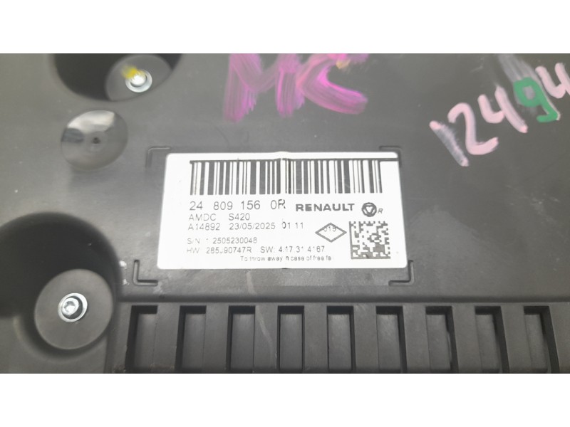 Recambio de cuadro instrumentos para renault captur e-tech hybrid referencia OEM IAM 248091560R  