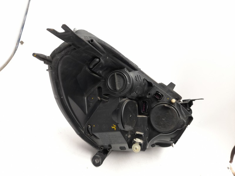 Recambio de faro izquierdo para renault clio iv (bh_) 0.9 tce 90 referencia OEM IAM 260601850R  10119960002/11018521/5500071/RN3