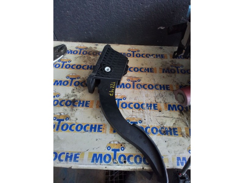 Recambio de potenciometro pedal para dr dr 5.0 suv 1.5 referencia OEM IAM 204000516AA  