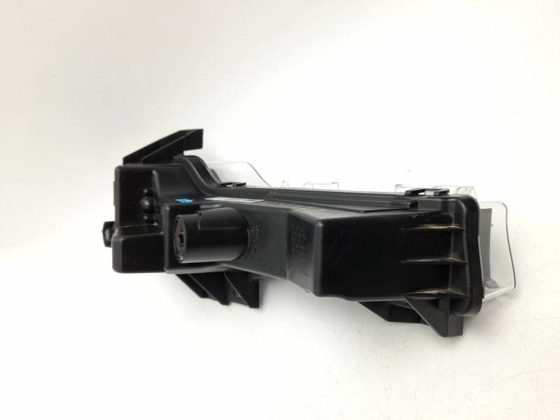 Recambio de faro antiniebla izquierdo para tesla model 3 ev referencia OEM IAM 162479700A  