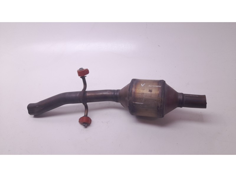 Recambio de catalizador para mg zs suv (azs1) 1.5 vti referencia OEM IAM 11102842  