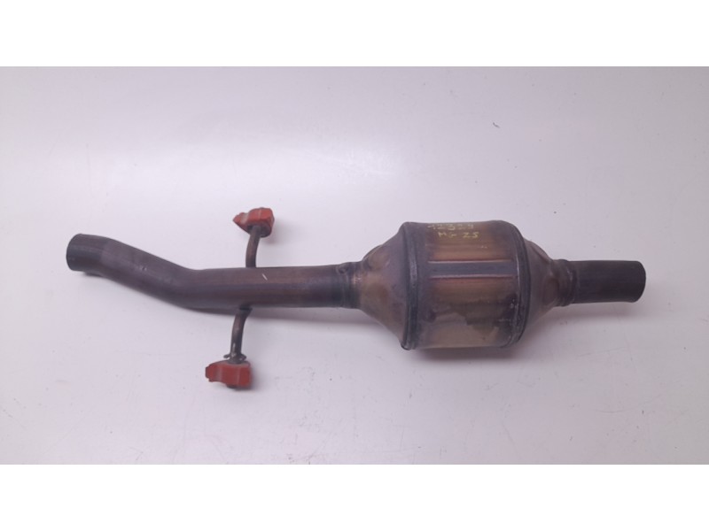 Recambio de catalizador para mg zs suv (azs1) 1.5 vti referencia OEM IAM 11102842  