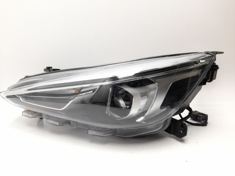 Recambio de faro izquierdo para mg 3 referencia OEM IAM 12254273  