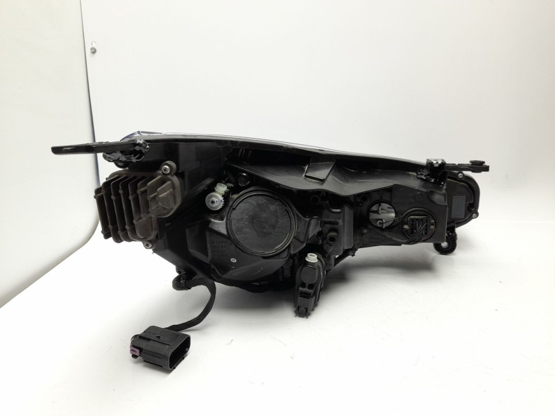 Recambio de faro izquierdo para mg 3 referencia OEM IAM 12254273  