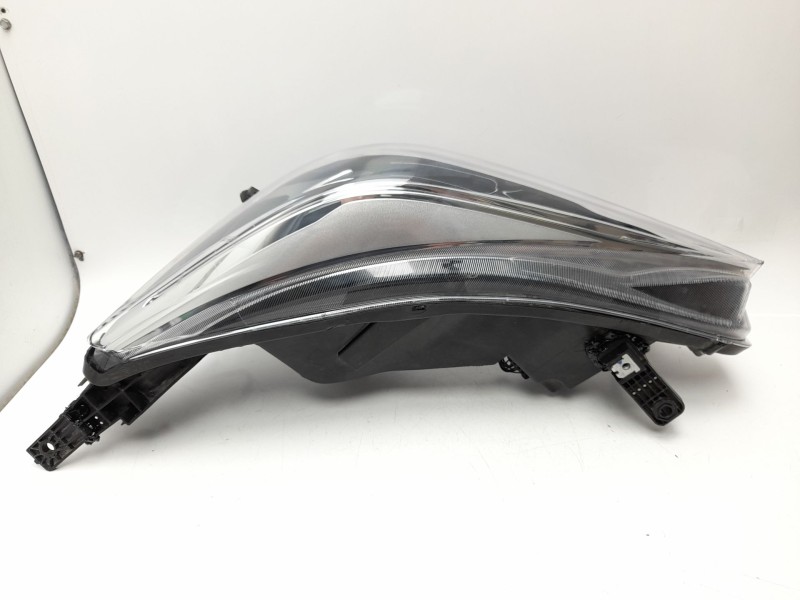 Recambio de faro izquierdo para mg 3 referencia OEM IAM 12254273  