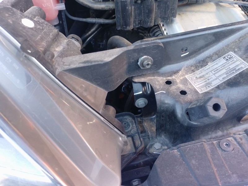 Recambio de faro derecho para toyota proace max referencia OEM IAM   