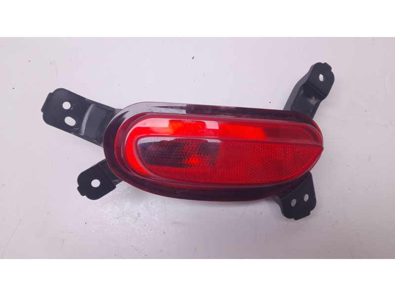 Recambio de piloto trasero derecho paragolpes para mg zs suv (azs1) 1.5 vti referencia OEM IAM 10571686  1910506
