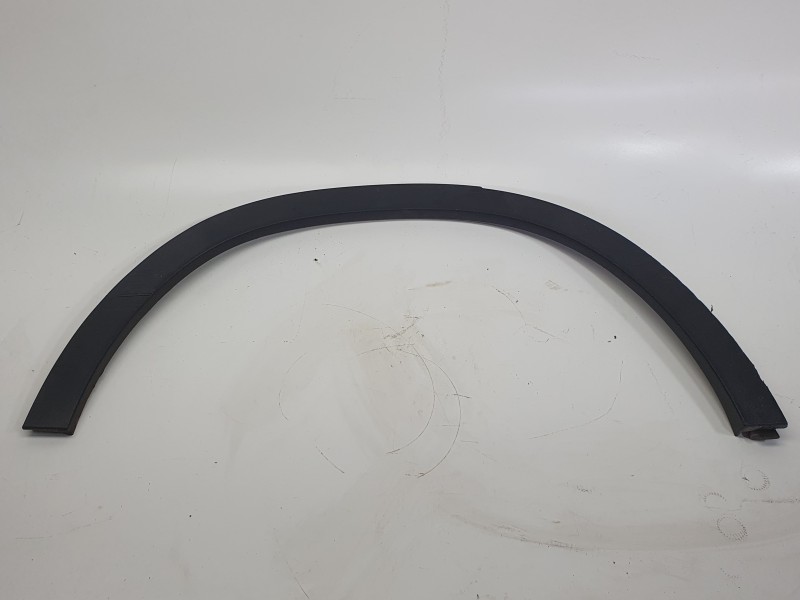 Recambio de aletin trasero derecho para mercedes-benz clase gla (x156) gla 200 cdi / d (156.908) referencia OEM IAM 1568851200  